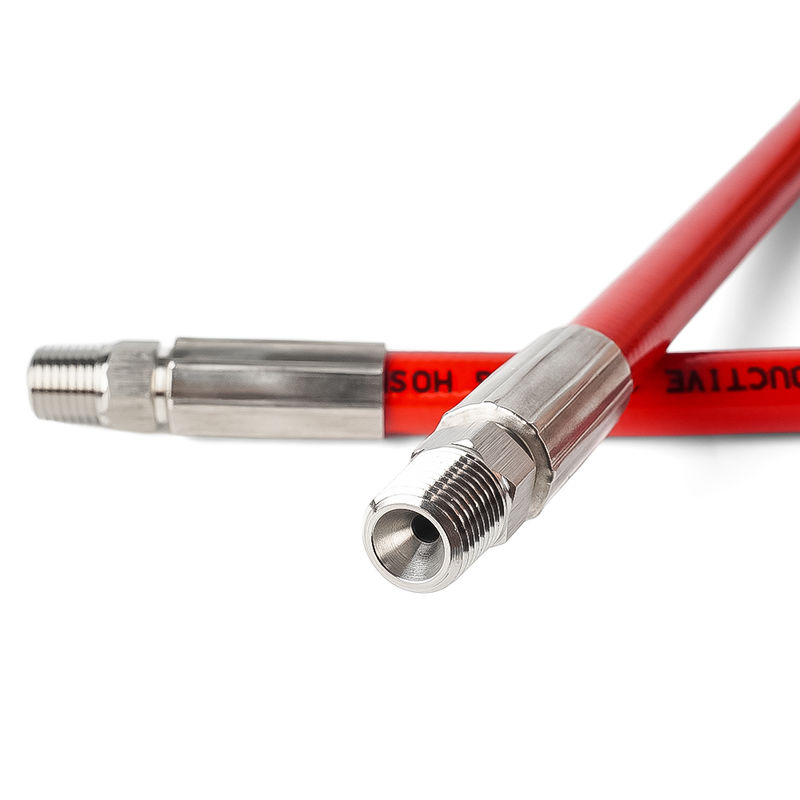 Термопластичный гидравлический шланг высокого давления для заправки КПГ с износостойким покрытием и облегченной конструкцией для гидравлических операций