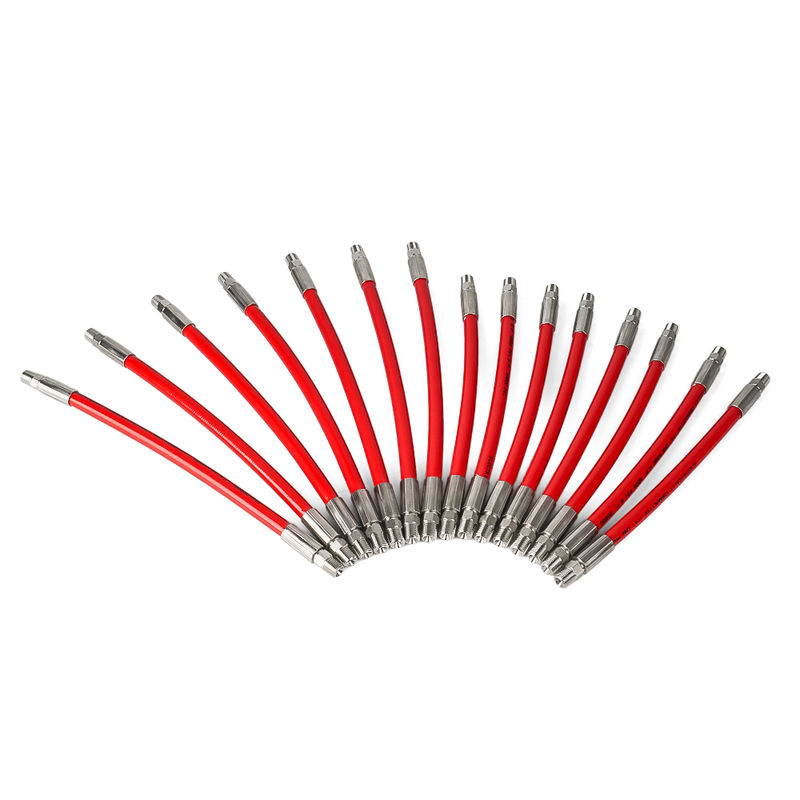 Термопластичный гидравлический шланг высокого давления для заправки КПГ с износостойким покрытием и облегченной конструкцией для гидравлических операций